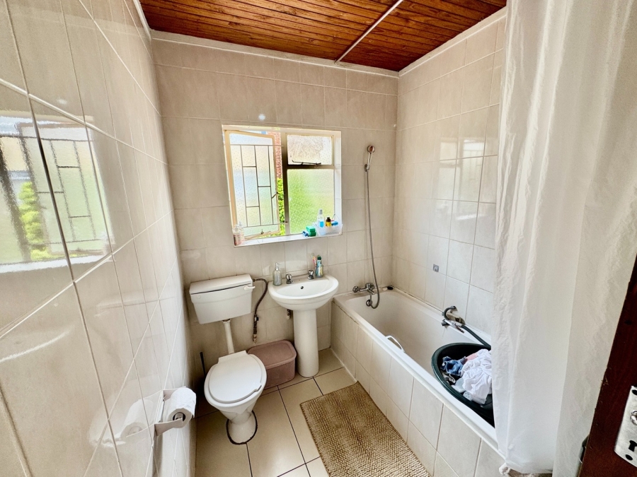 2 Bedroom Property for Sale in Potchefstroom North West